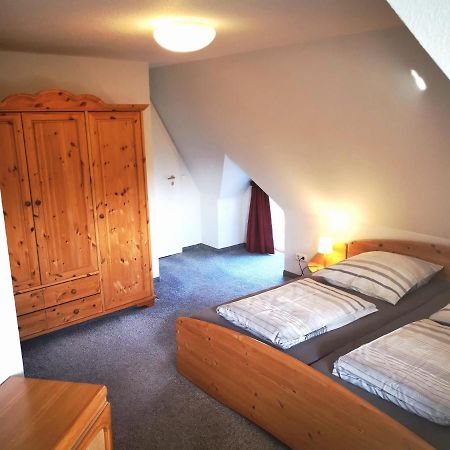 Idyllisches Reethaus Toenning Appartement Buitenkant foto